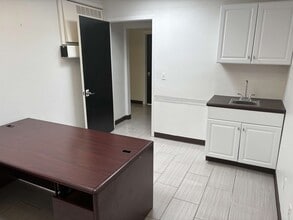 3100 Red River St, Austin, TX for lease Interior Photo- Image 2 of 3