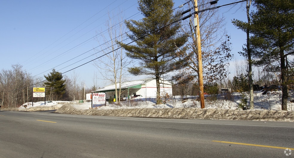 2229 Portland Rd, Arundel, ME à vendre - Photo du bâtiment - Image 2 de 3