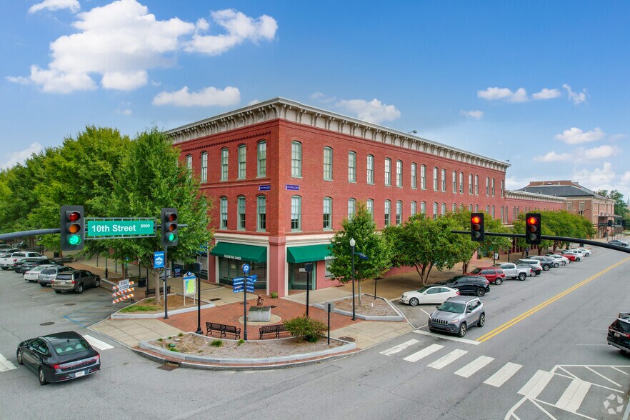 1000 Broadway, Columbus, GA à louer - Photo du bâtiment - Image 3 de 8