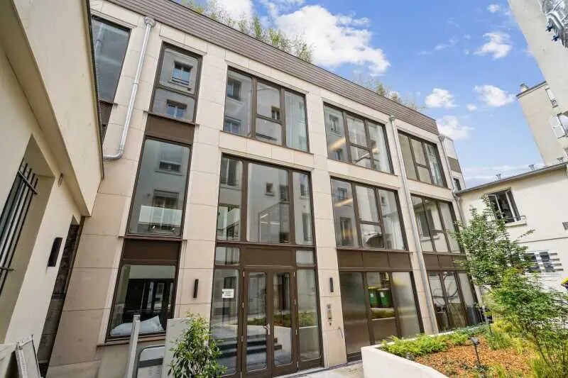 96 Rue Des Entrepreneurs, Paris for lease - Building Photo - Image 2 of 17