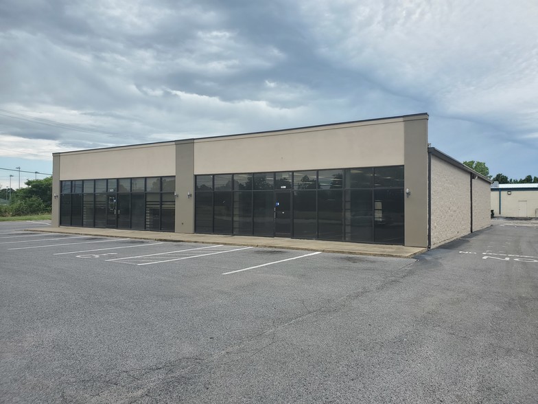 7940-7946 Fischer Steel Rd, Cordova, TN à vendre - Photo du b timent - Image 1 de 1