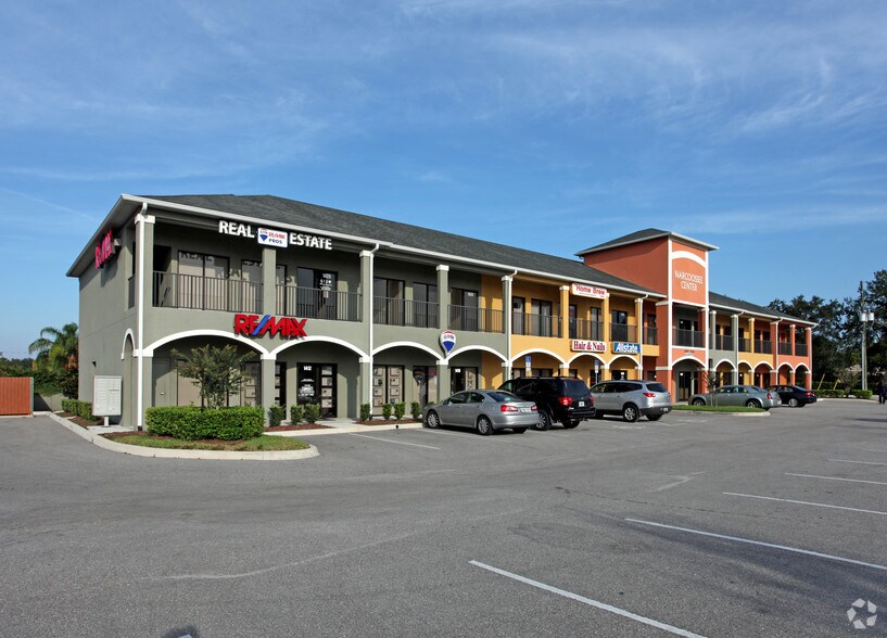 1400-1426 S Narcoossee Rd, Saint Cloud, FL à louer - Photo principale - Image 1 de 6