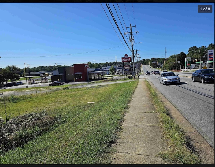 2515 Randleman Rd, Greensboro, NC for sale - Building Photo - Image 2 of 5