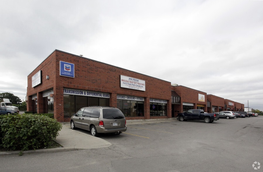 176 Creditstone Rd, Vaughan, ON à vendre - Photo du bâtiment - Image 2 de 6
