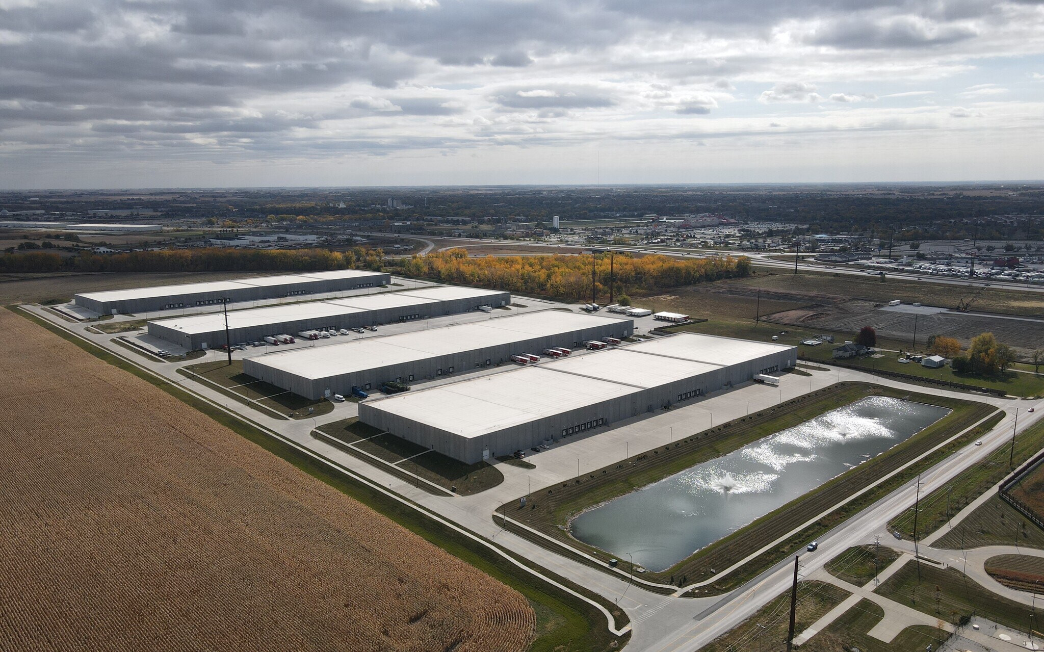 2900 21st St NW, Altoona, IA à louer Photo principale- Image 1 de 2