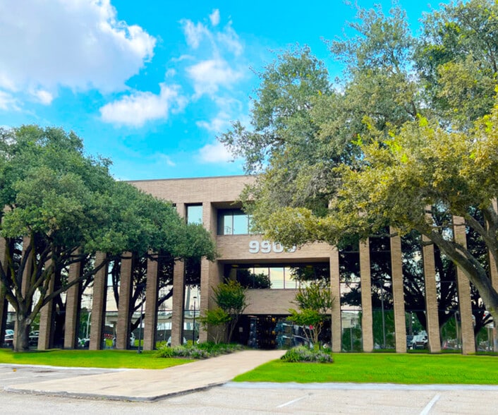 9900 Westpark Dr, Houston, TX for lease - Primary Photo - Image 1 of 5