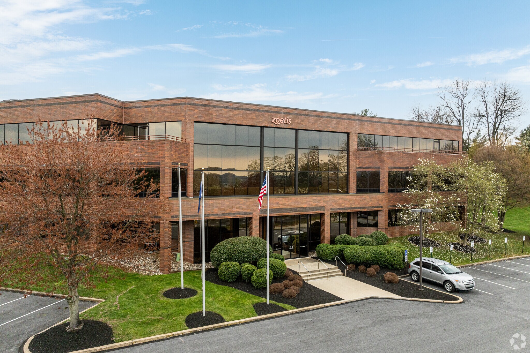 812 Springdale Dr, Exton, PA à louer Photo du bâtiment- Image 1 de 13