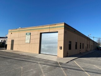 Plus de détails pour 104 Allen Blvd, Farmingdale, NY - Industriel à louer