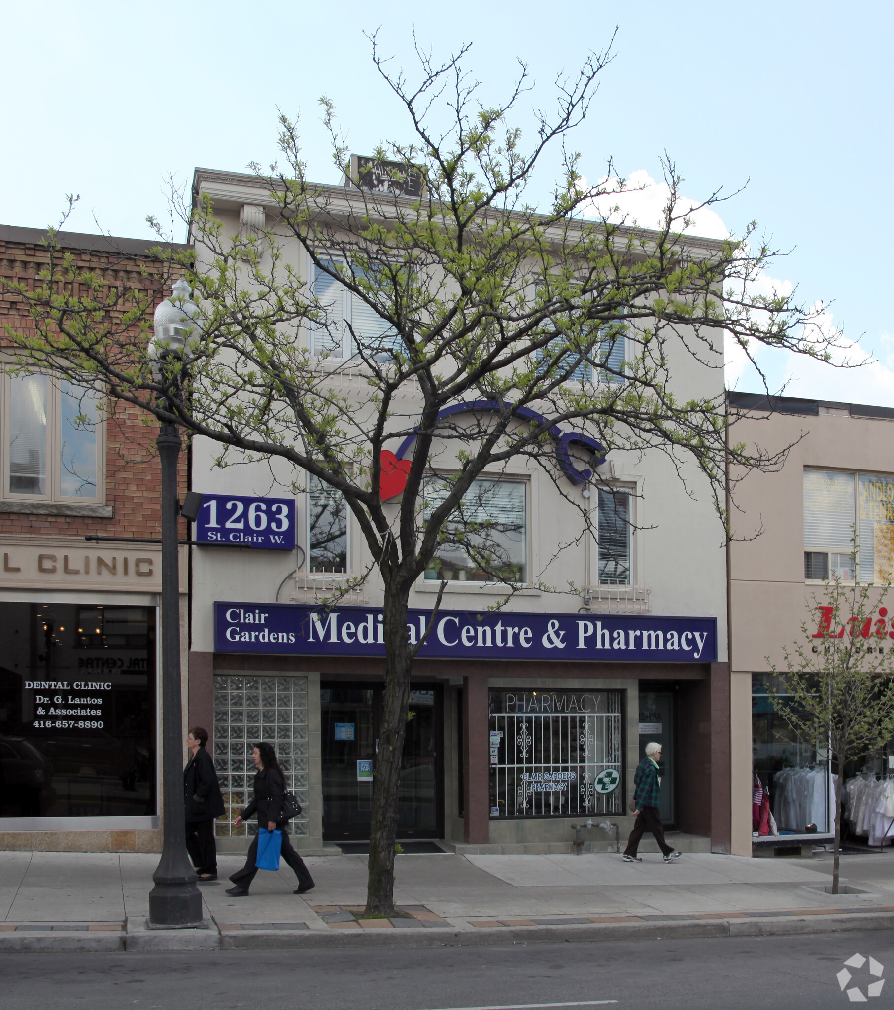 1263 St Clair Ave W, Toronto, ON for lease Primary Photo- Image 1 of 3