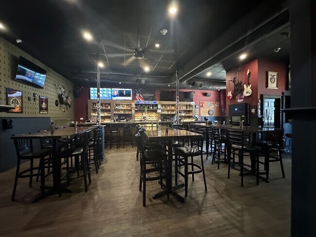 Plus de détails pour 538 Willett Ave, Port Chester, NY - Commerce de détail à louer