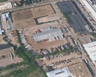 Plus de détails pour 4740 S Whipple St, Chicago, IL - Industriel à vendre