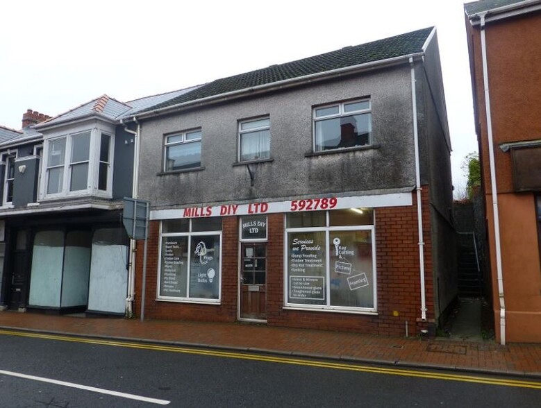 16 High St, Ammanford for sale - Primary Photo - Image 1 of 1