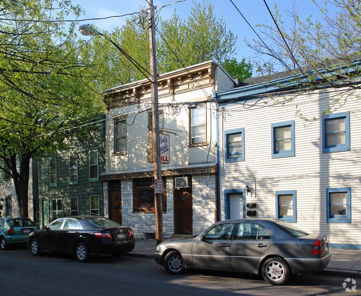 164 Jefferson St, Albany, NY for sale - Building Photo - Image 2 of 2