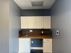 1922 NE 149th St, North Miami, FL for lease Building Photo- Image 2 of 2