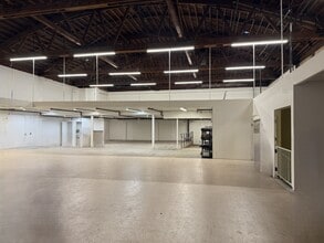 2700 N Broadway, Los Angeles, CA for lease Interior Photo- Image 2 of 10