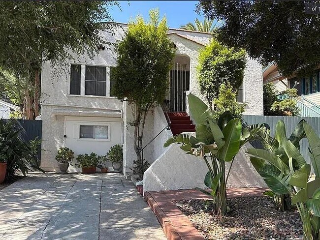 More details for 2400 Merton Ave, Los Angeles, CA - Multifamily for Sale