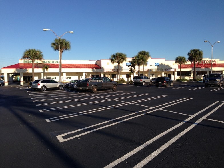 958 Northlake Blvd, North Palm Beach, FL for lease - Building Photo - Image 2 of 4