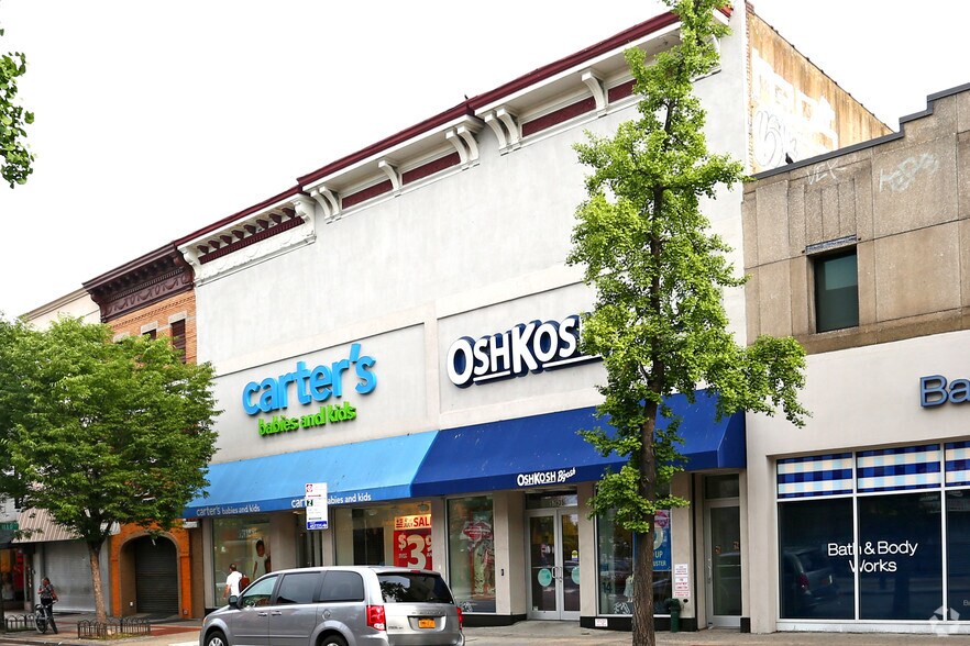 57-31-57-35 Myrtle Ave, Ridgewood, NY for lease - Building Photo - Image 1 of 4