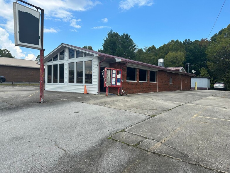 740 US-27, Whitley City, KY for sale - Building Photo - Image 2 of 6