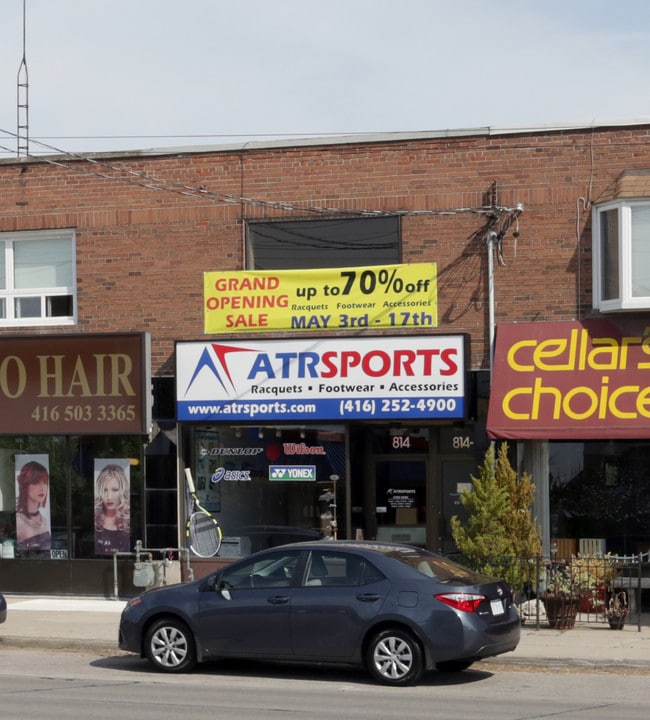 Plus de détails pour 814 The Queensway, Toronto, ON - Commerce de détail à louer