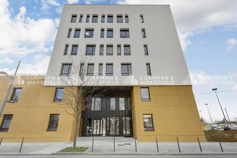 51 Avenue Rosa Parks, Lyon for lease - Building Photo - Image 3 of 12