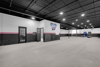 Plus de détails pour 4725 E 10th Ave, Hialeah, FL - Industriel à louer