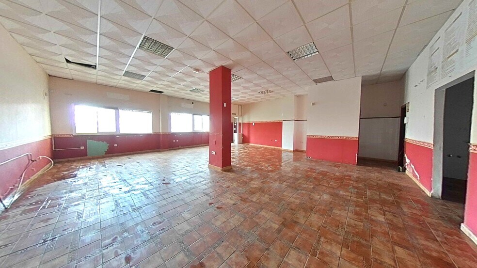 Commerce de détail dans Mérida à vendre - Photo intérieure - Image 3 de 35