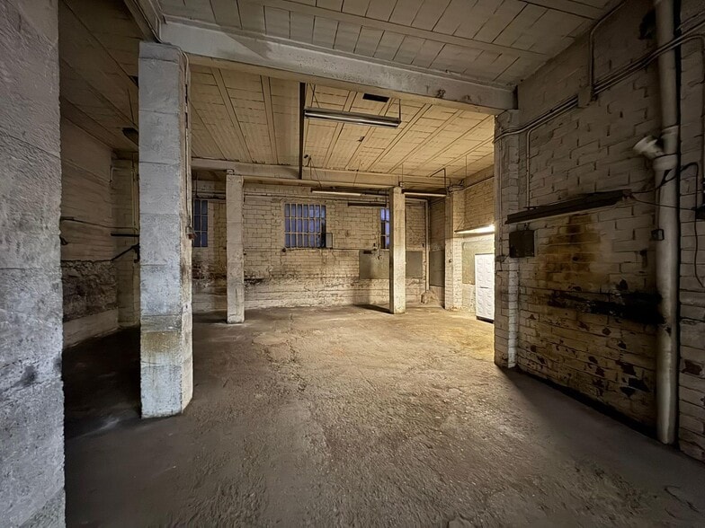 Carretera Ripollet, 74, Montcada i Reixac, Barcelona for sale - Building Photo - Image 2 of 5