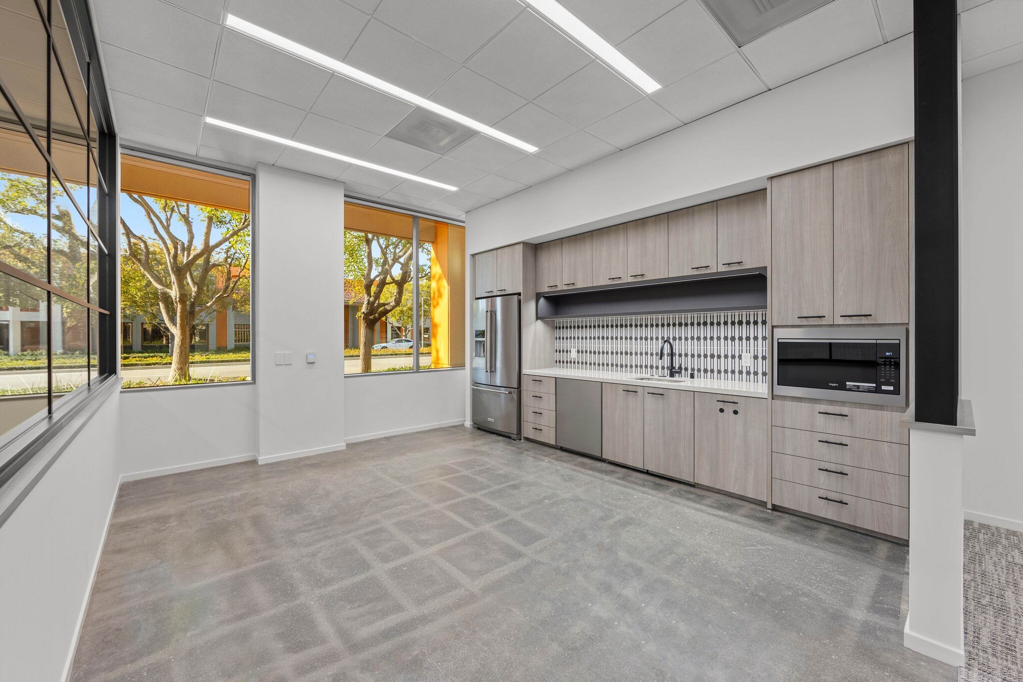 7525 Irvine Center Dr, Irvine, CA for lease Interior Photo- Image 1 of 6