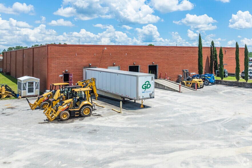 3150 Charleston Hwy, West Columbia, SC à louer - Photo du bâtiment - Image 3 de 5