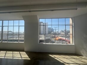 1206 S Maple Ave, Los Angeles, CA for lease Interior Photo- Image 1 of 2