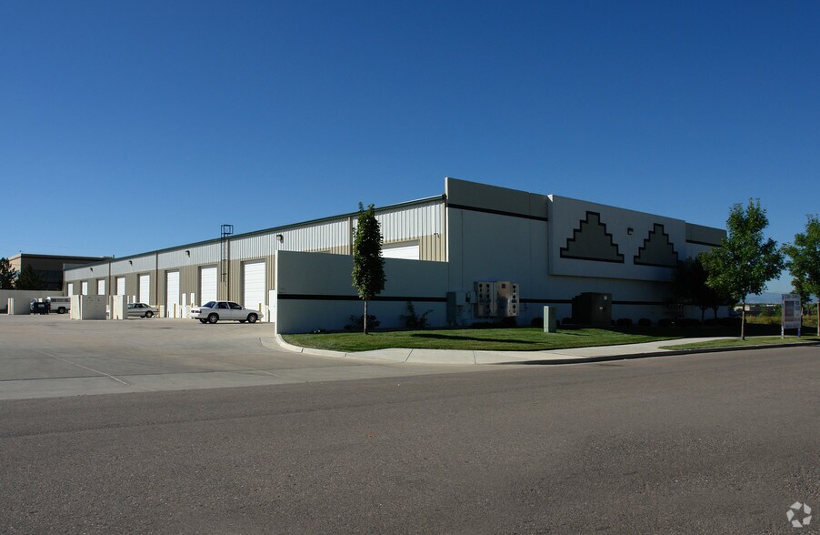 16608-16698 E 2nd Ave, Aurora, CO à louer - Photo du bâtiment - Image 3 de 6