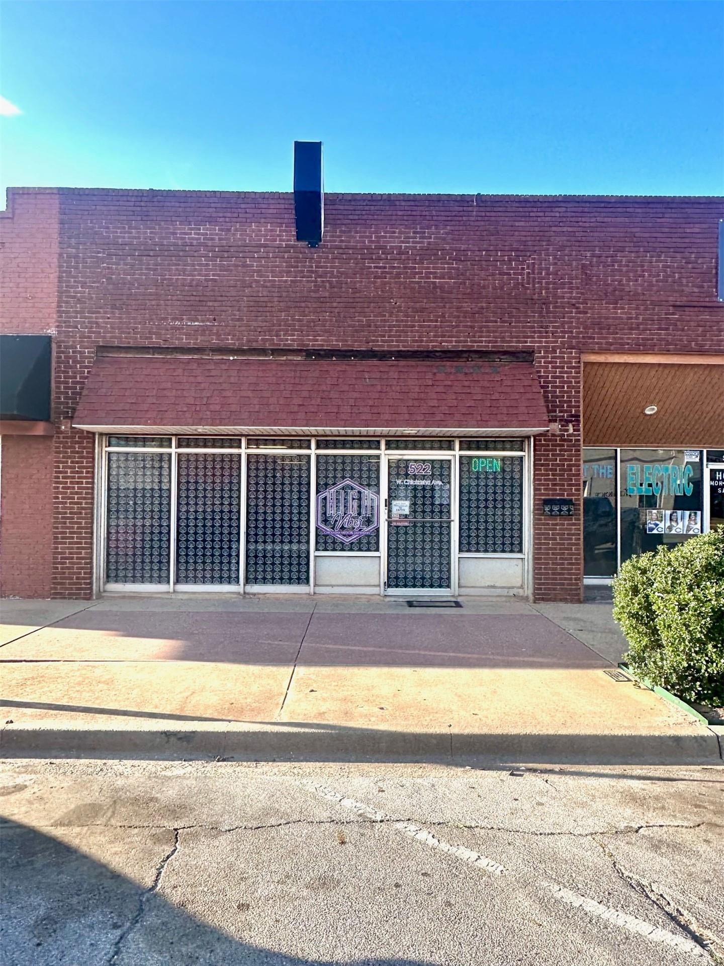 522 W Chickasha Ave, Chickasha, OK for sale Building Photo- Image 1 of 1