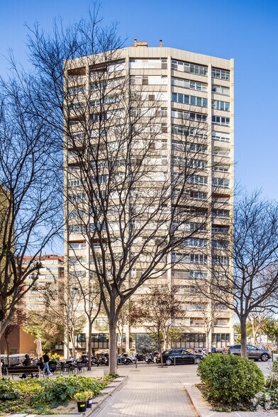 Avinguda de Roma, 6, Barcelone, Barcelona à vendre - Photo du bâtiment - Image 3 de 5