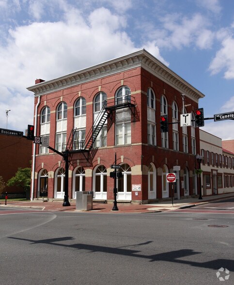 45 East Piccadilly, Winchester, VA à louer - Photo du bâtiment - Image 1 de 10