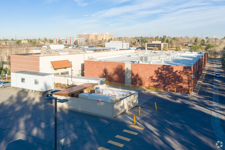 7300-7800 E Hampden Ave, Denver, CO à louer - Photo du bâtiment - Image 2 de 19