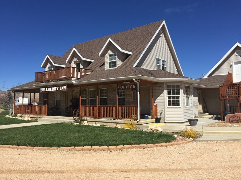 412 S Highway 12, Tropic, UT à vendre - Photo du bâtiment - Image 3 de 8