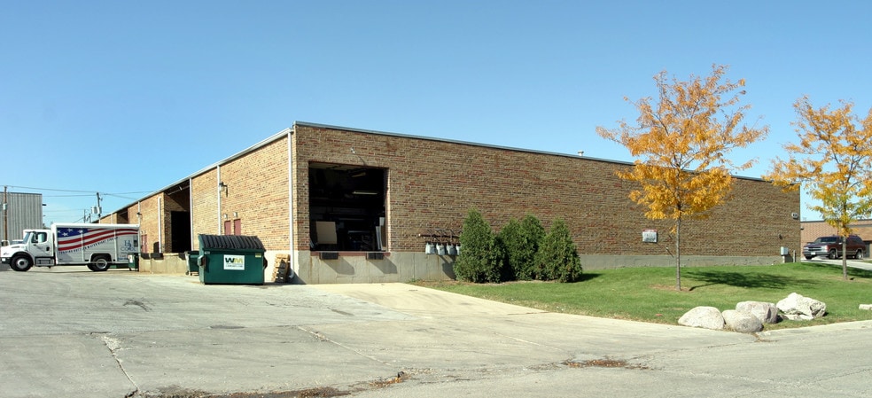 820 N Ridge Ave, Lombard, IL for lease - Other - Image 2 of 10