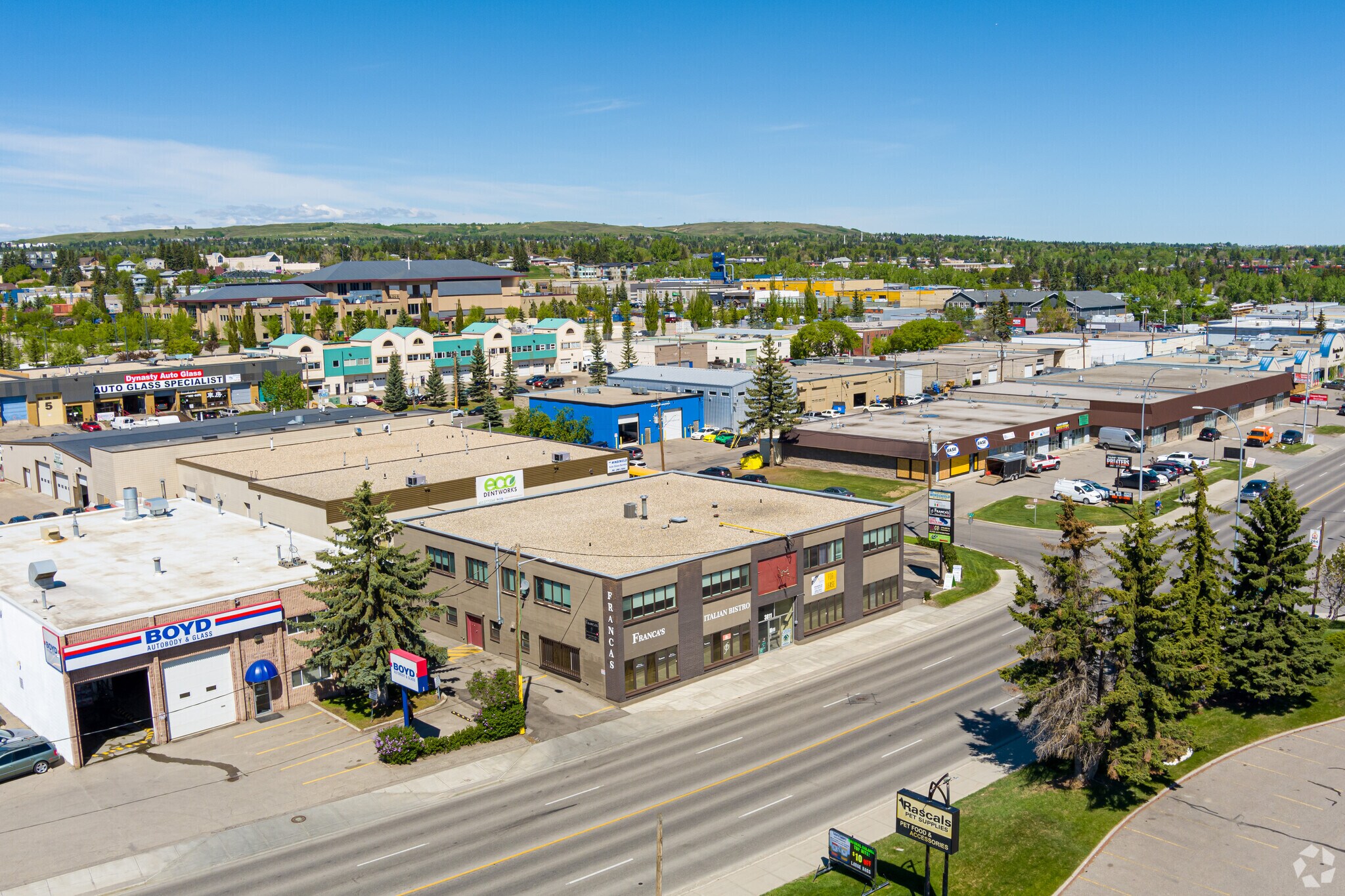 3811 Edmonton Trl NE, Calgary, AB à vendre Aérien- Image 1 de 1