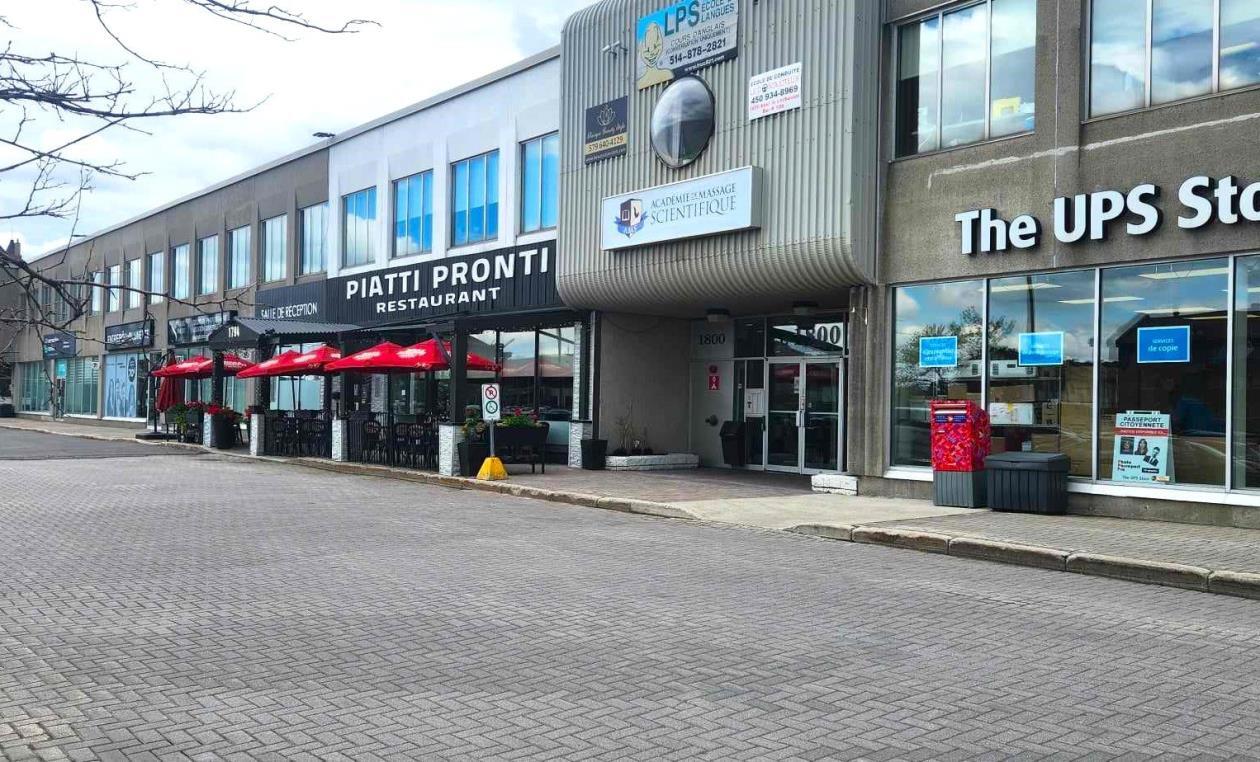 1750-1824 Boul Le Corbusier, Laval, QC for lease Building Photo- Image 1 of 1