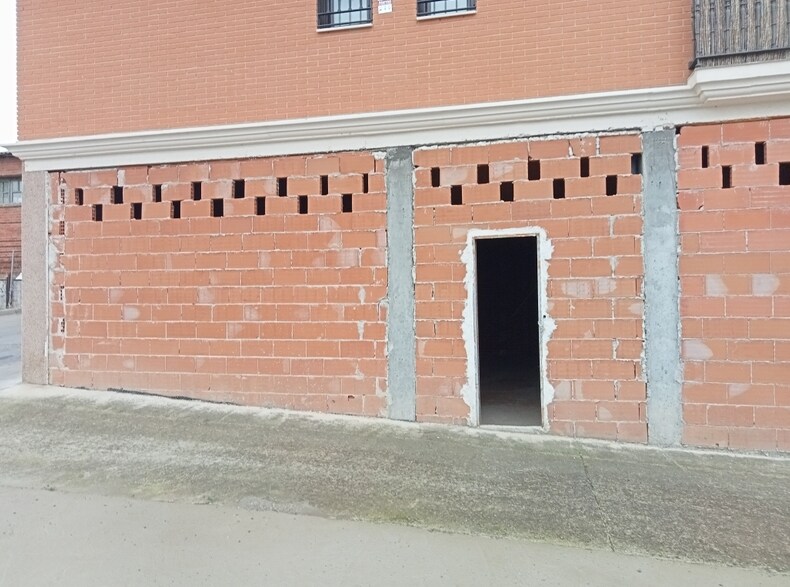 Multifamily in Recas, Toledo for sale - Building Photo - Image 3 of 4