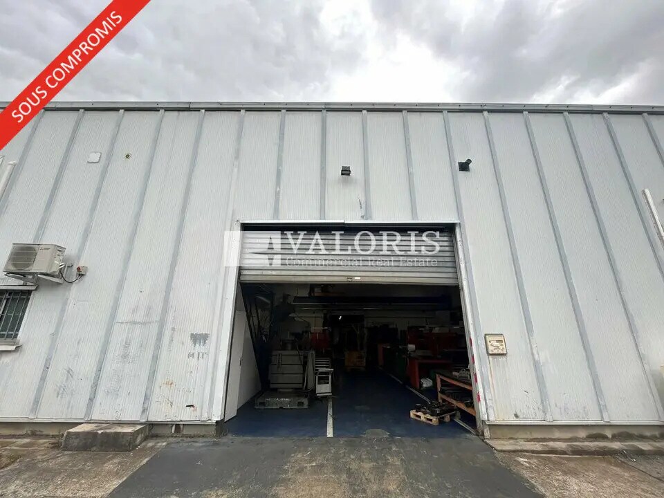 Flex in Saint-Priest for sale Building Photo- Image 1 of 5