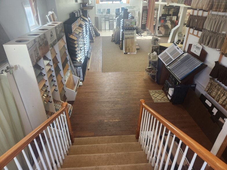 241 Main St, Townsend, MA for lease - Interior Photo - Image 3 of 23