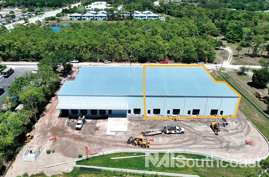 3730 SW 30th Ave, Palm City, FL for lease - Building Photo - Image 3 of 26