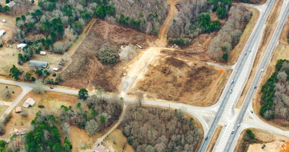 4920 Cornelia Hwy, Lula, GA for sale - Primary Photo - Image 1 of 6