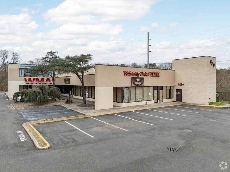 620 Waverly Ave, Patchogue, NY à louer - Photo du bâtiment - Image 2 de 7