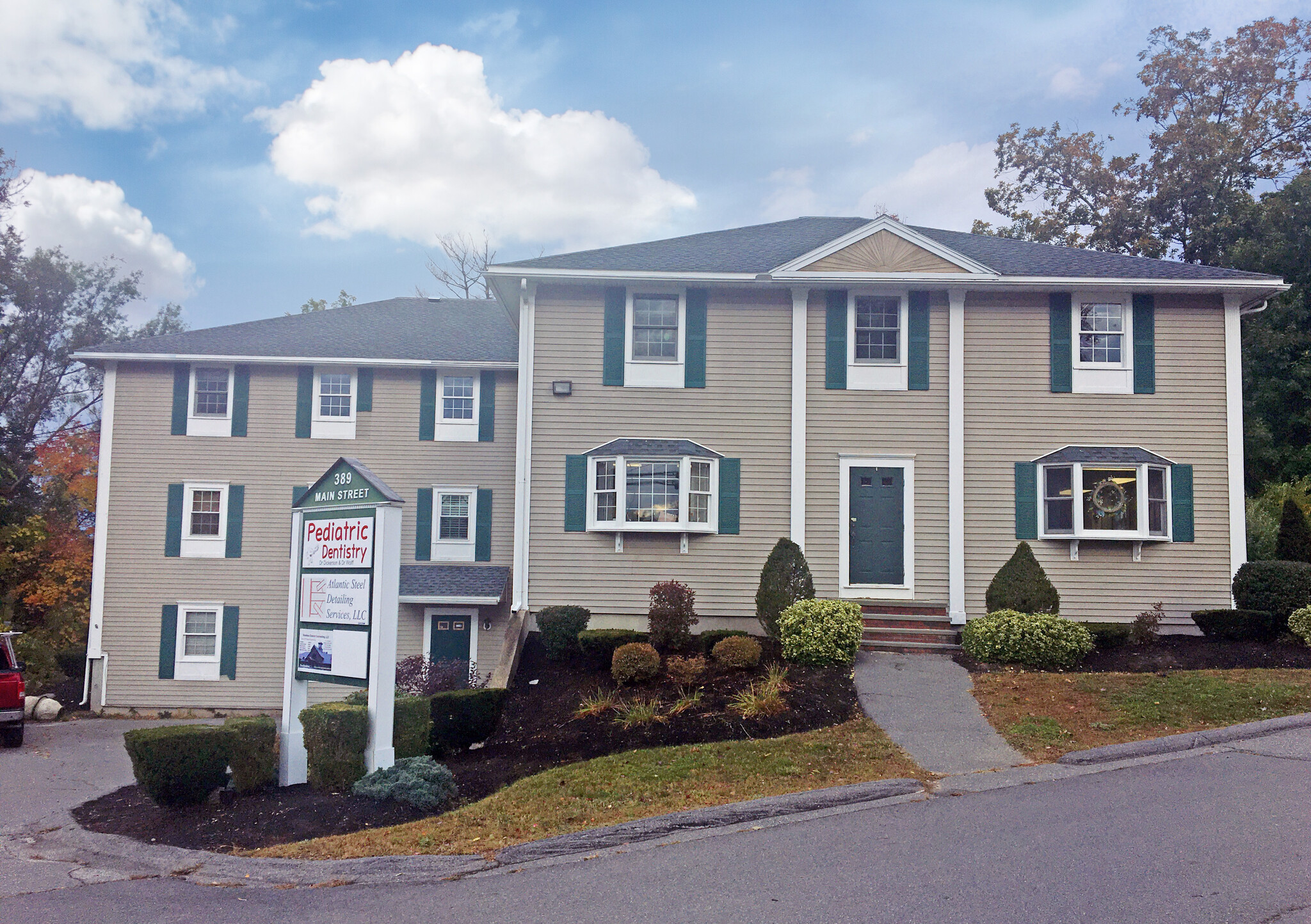 389 Main St, Salem, NH à vendre Photo du bâtiment- Image 1 de 1