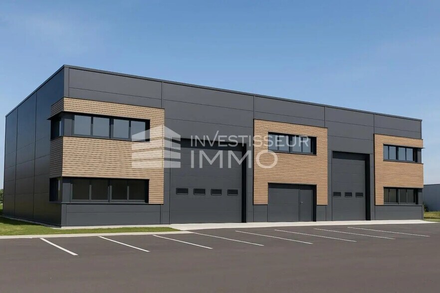 Flex in Saint-Fargeau-Ponthierry for sale - Building Photo - Image 1 of 4