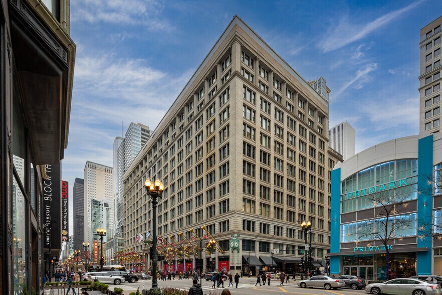 24 E Washington St, Chicago, IL à louer - Photo du bâtiment - Image 1 de 4