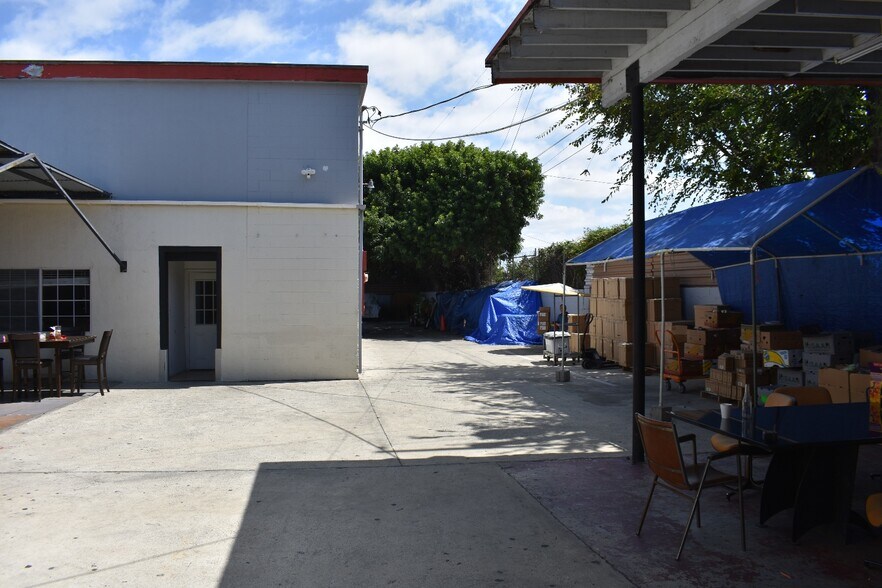 1150 E Compton Blvd, Compton, CA for sale - Building Photo - Image 3 of 24